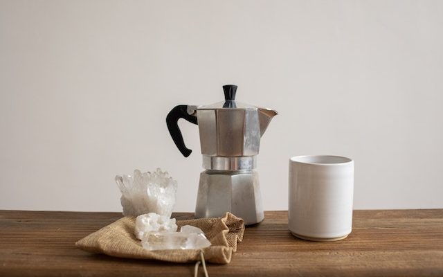 How to Use a Moka Pot: The Complete Guide