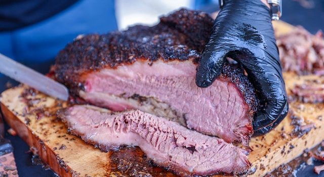 Smoking brisket at 250 vs 225: Get To Know All the Differences