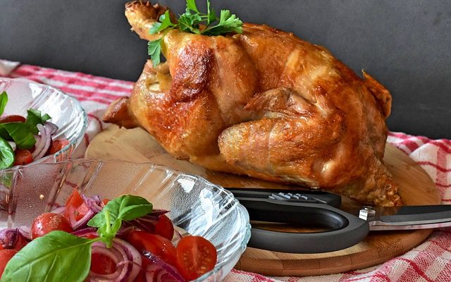 How Long to Cook a Chicken In The Oven Per Pound? (Great Methods)